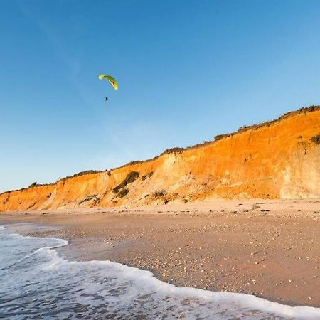 Tiny House Sur Terrain Boise A 10 Mn De La Mer Férel Exteriör bild