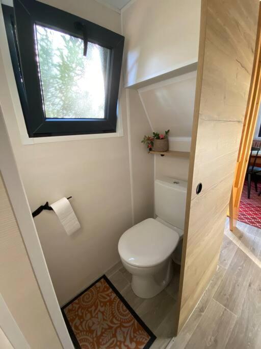 Tiny House Sur Terrain Boise A 10 Mn De La Mer Férel Exteriör bild